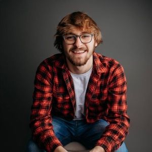 Meet your Posher, Bradley